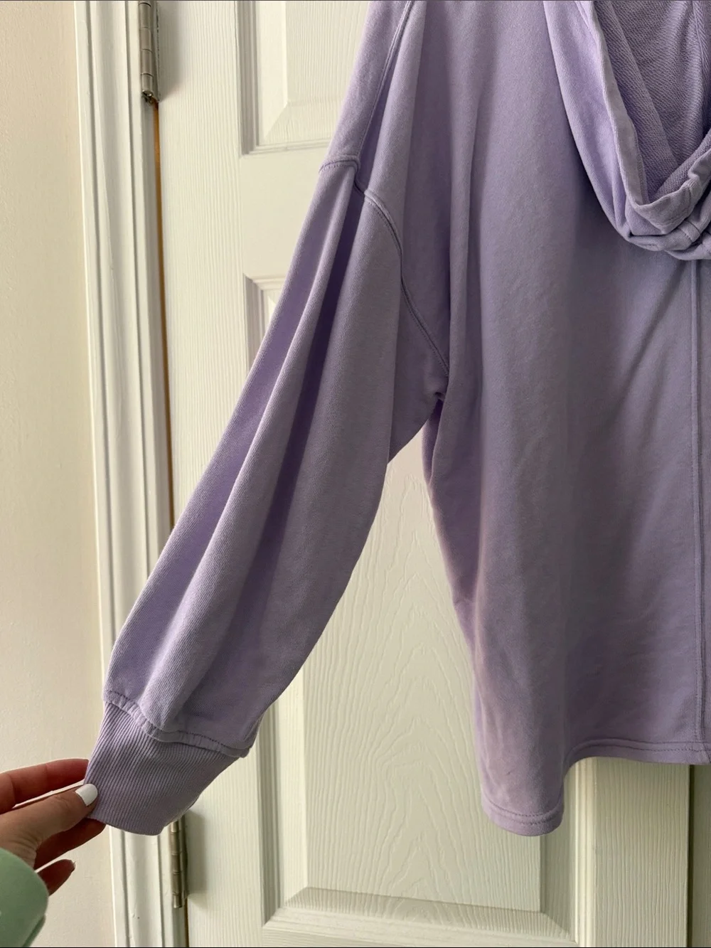 Old Navy Lavender V-Neck Lightweight Sweater
